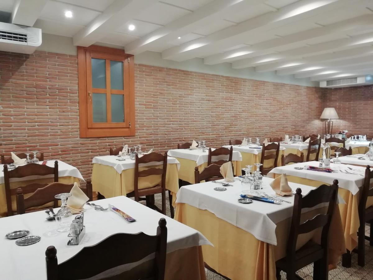 Albergo Ristorante Leon D'Oro Este Kültér fotó