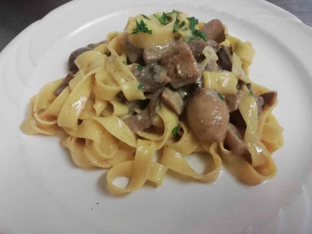 Albergo Ristorante Leon D'Oro Este Kültér fotó