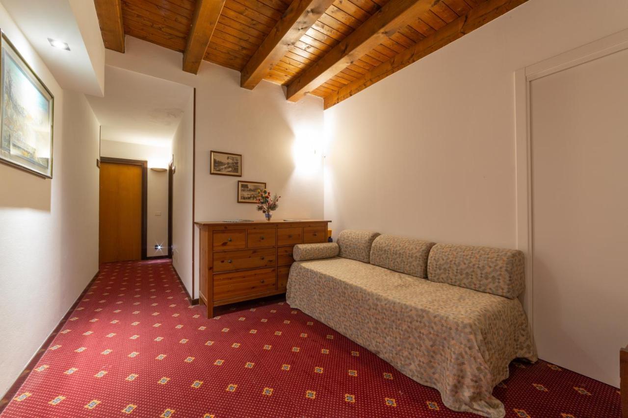 Albergo Ristorante Leon D'Oro Este Kültér fotó