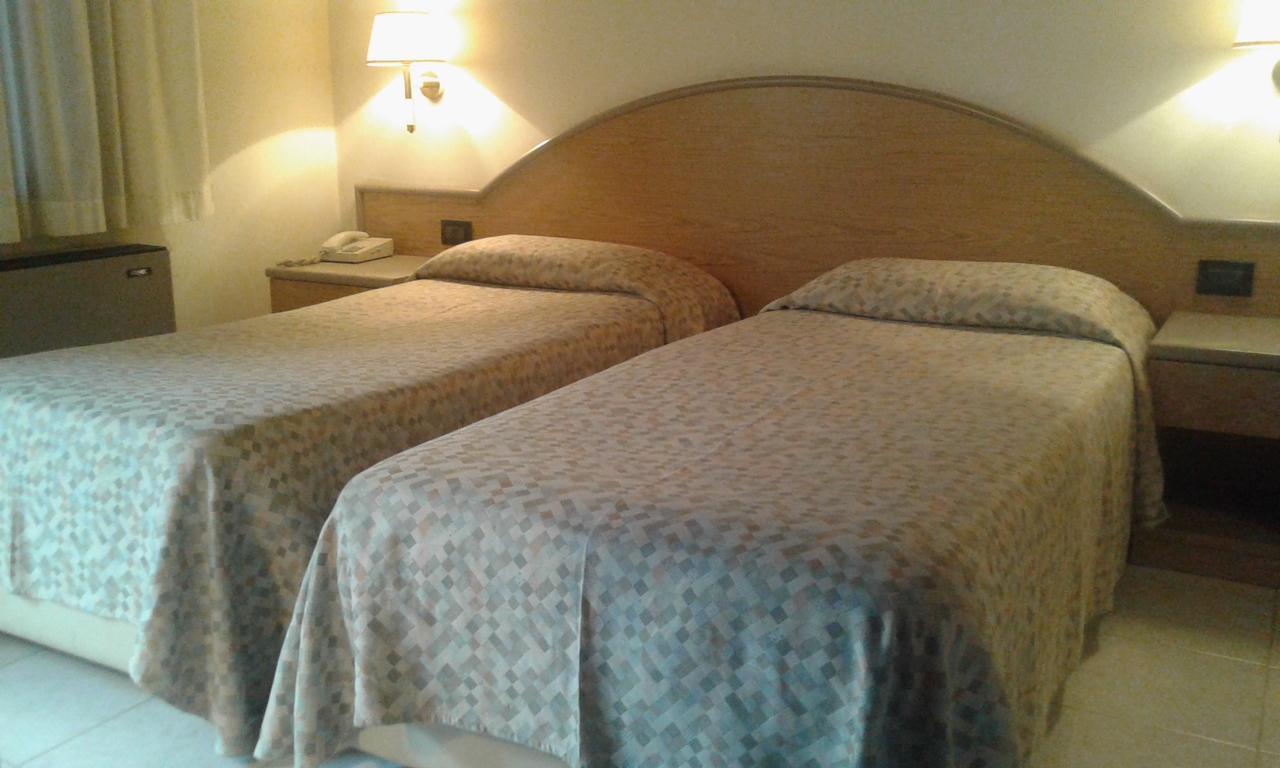 Albergo Ristorante Leon D'Oro Este Kültér fotó