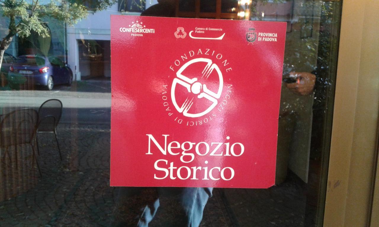 Albergo Ristorante Leon D'Oro Este Kültér fotó