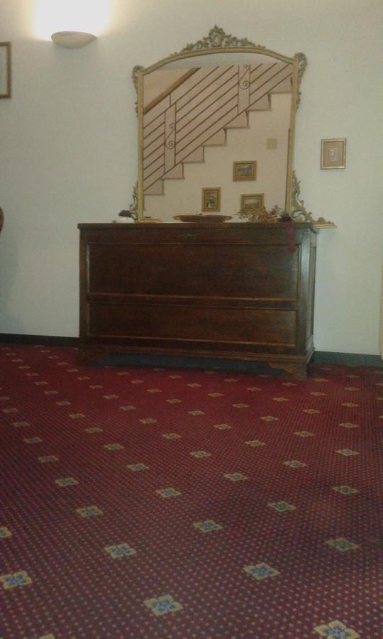 Albergo Ristorante Leon D'Oro Este Kültér fotó